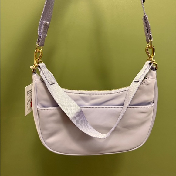 NWT lululemon athletica city essentials Shoulder Bag - Picture 4 of 6